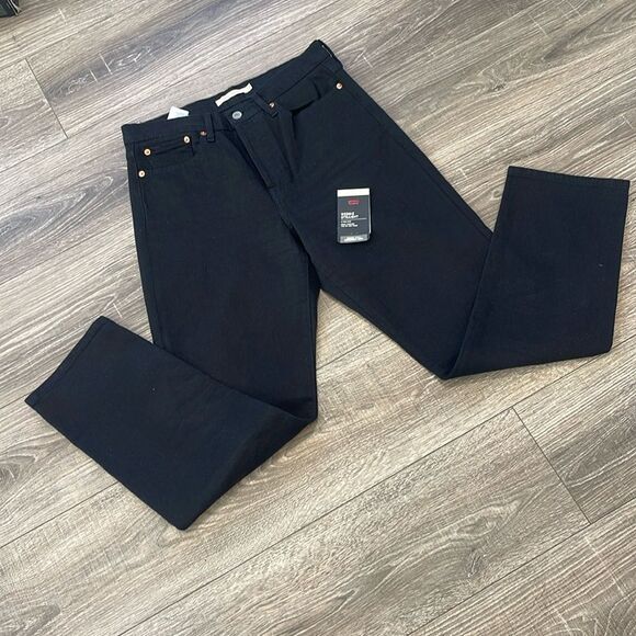 Levi's Denim - Levi’s Wedgie Black denim jeans size 28 (nwt)